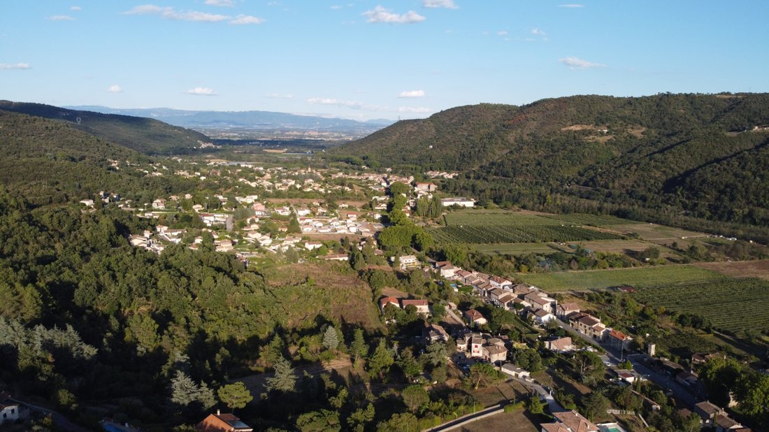 Épaviste à Saint-Laurent-du-Pape (07800) – Ardèche